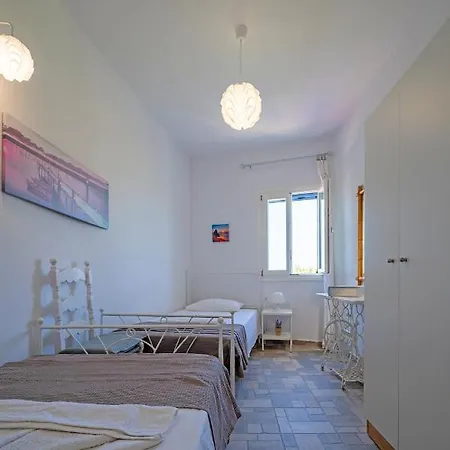 Molos Sea View House - Paros Greece Hébergement de vacances