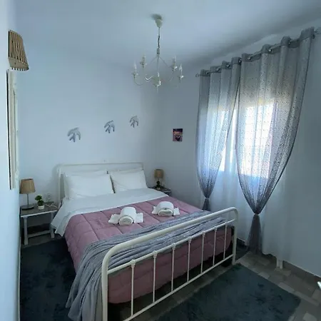 Dom wakacyjny Molos Sea View House - Paros Greece Molos (Paros)