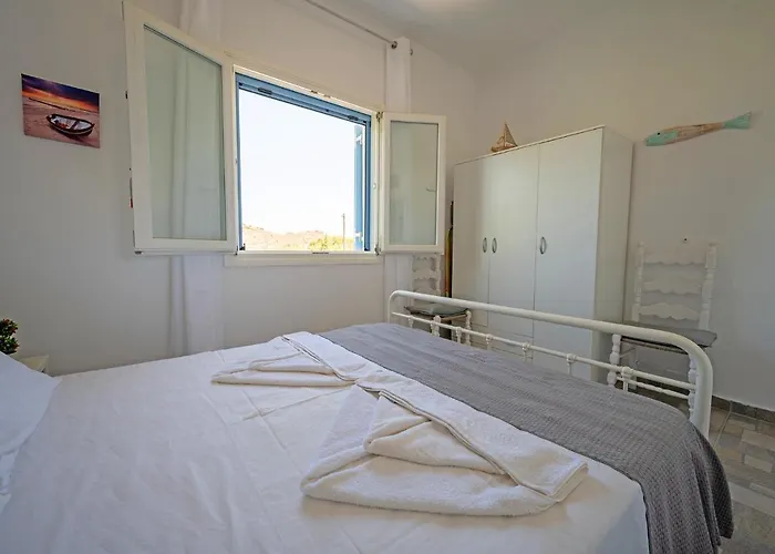 Dom wakacyjny Molos Sea View House - Paros Greece